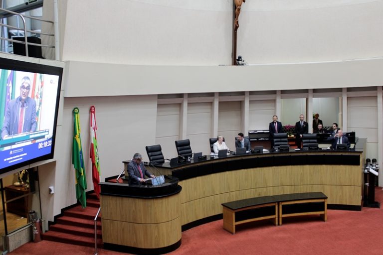 Explicação da Udesc sobre cotas para outros Estados