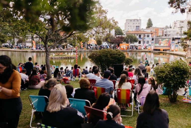 Singela comemoração dos 259 anos de Lages