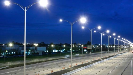 Falta de iluminação pública preocupa moradores em bairros de Lages